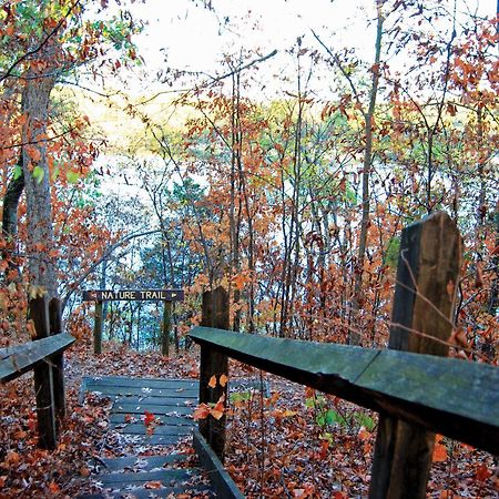 Rough River Dam State Resort Park Falls of Rough 외부 사진